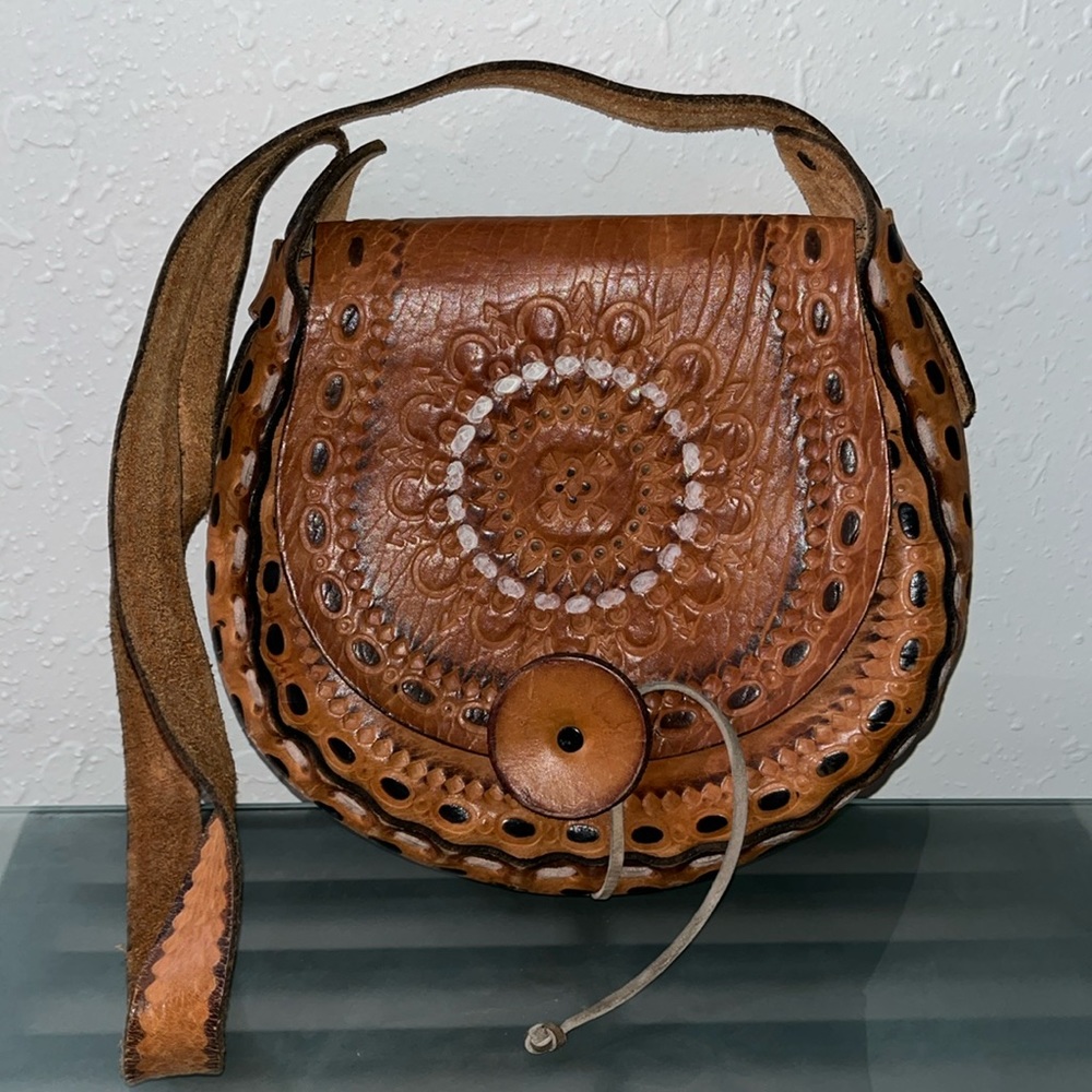 Vintage tooled leather crossbody boho western southwestern festival
